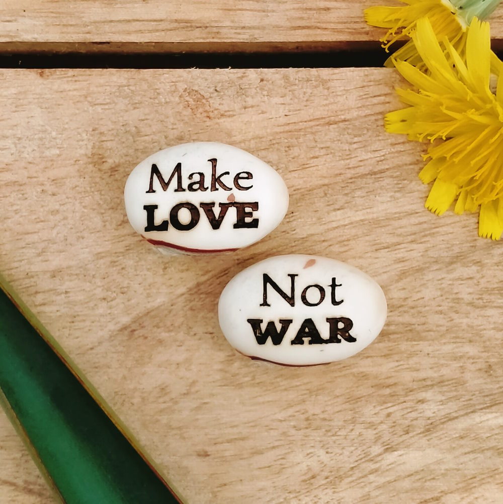 make love not war gift